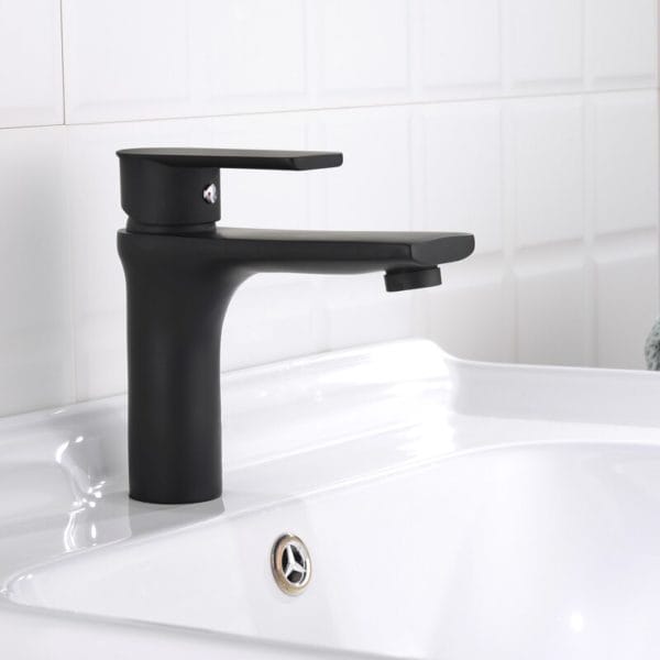 Single Handle Black Bathroom Tap for Countertop Sinks - Image 3